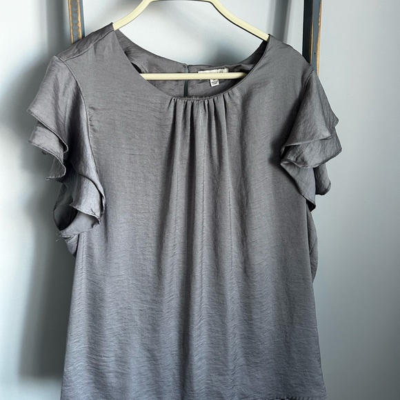Used silver satin blouse. - Picture 1 of 2